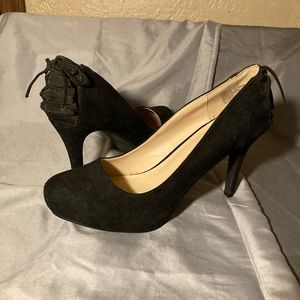 Lace-Up Pumps Sz 10